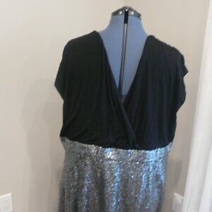 Torrid Sequin Dress, Color, Black/Silver, size Plus 30- preowned